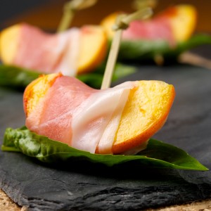 Skewered Peaches with Basil and Prosciutto